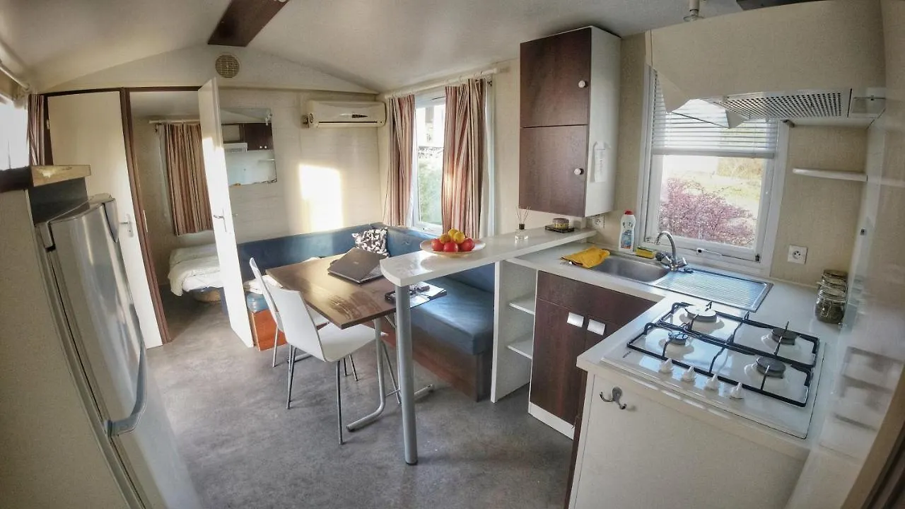 キャンプ場 ホテル Triocamp Praha