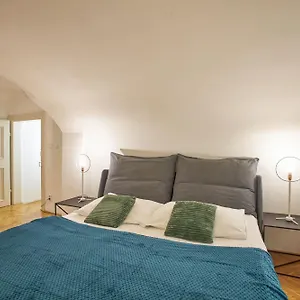Lazenska N4 Hotel apartamentowy